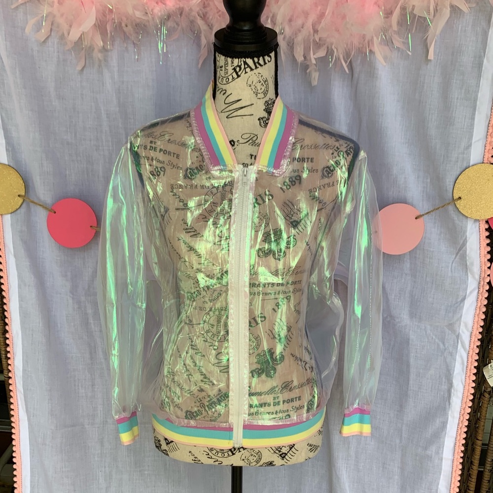 💥HP💥 NWOT Women’s Transparent Iridescent 🌈 Coat